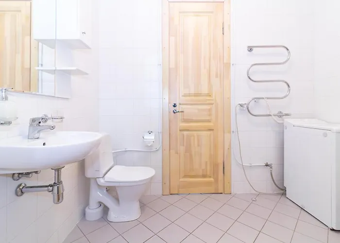 -v66- Apartment, By Cohost *